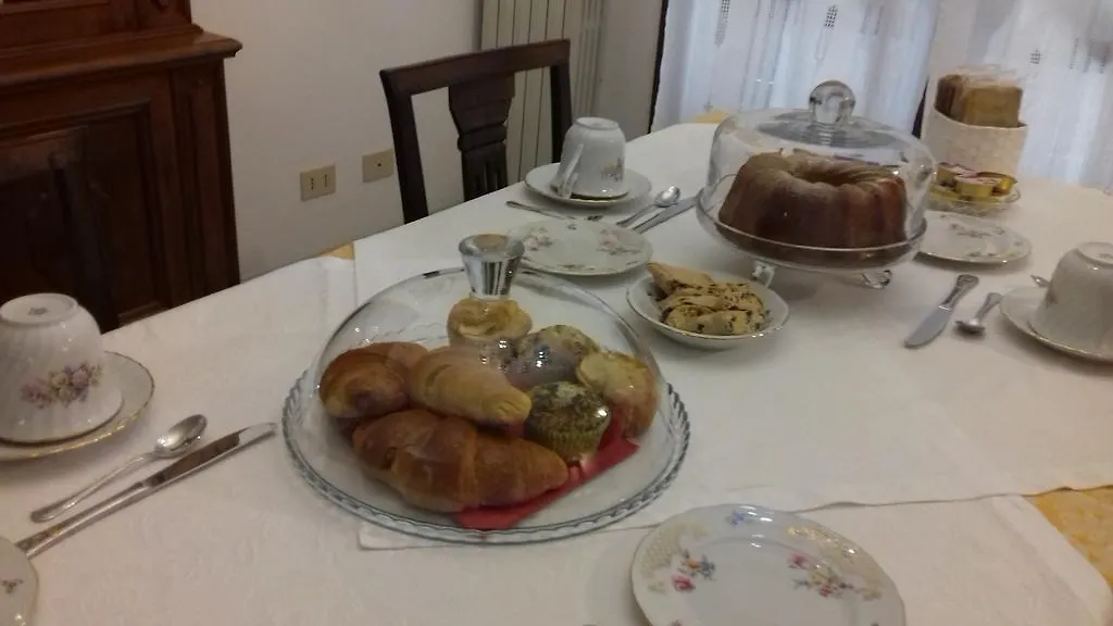 Il Cipresso Bed & Breakfast Treggiaia 0*,